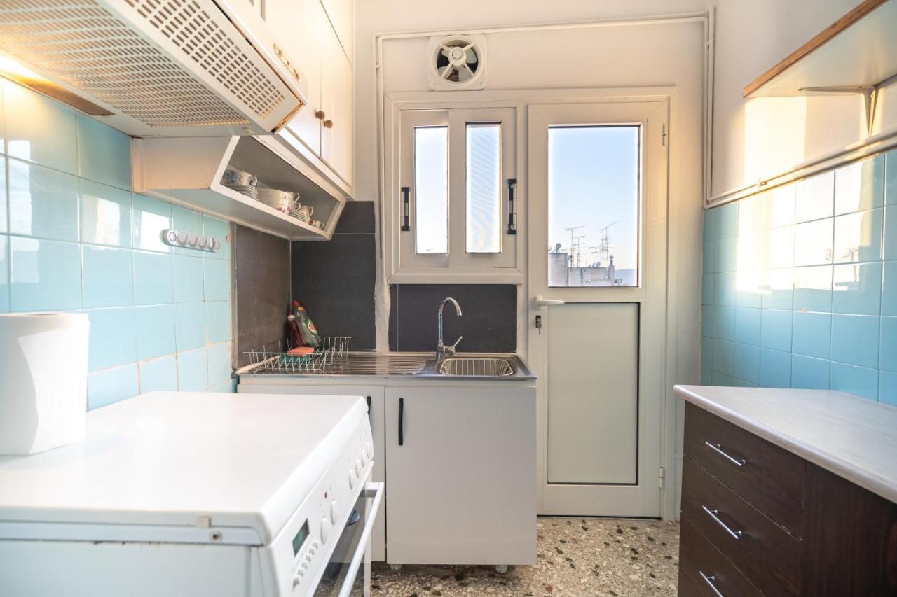 Dimotiko Theatro Metro St. 1 Bedroom 4 Pers. Flat Piraeus Exterior photo