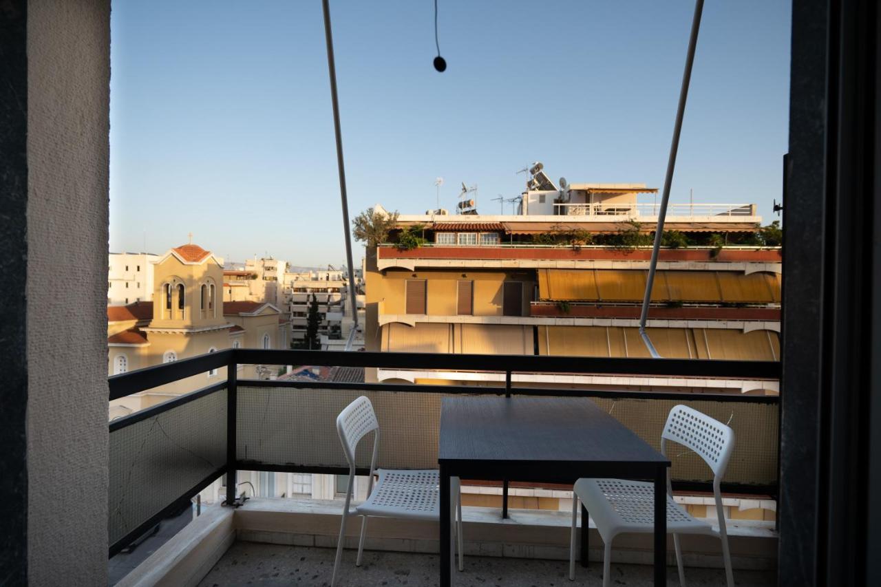 Dimotiko Theatro Metro St. 1 Bedroom 4 Pers. Flat Piraeus Exterior photo
