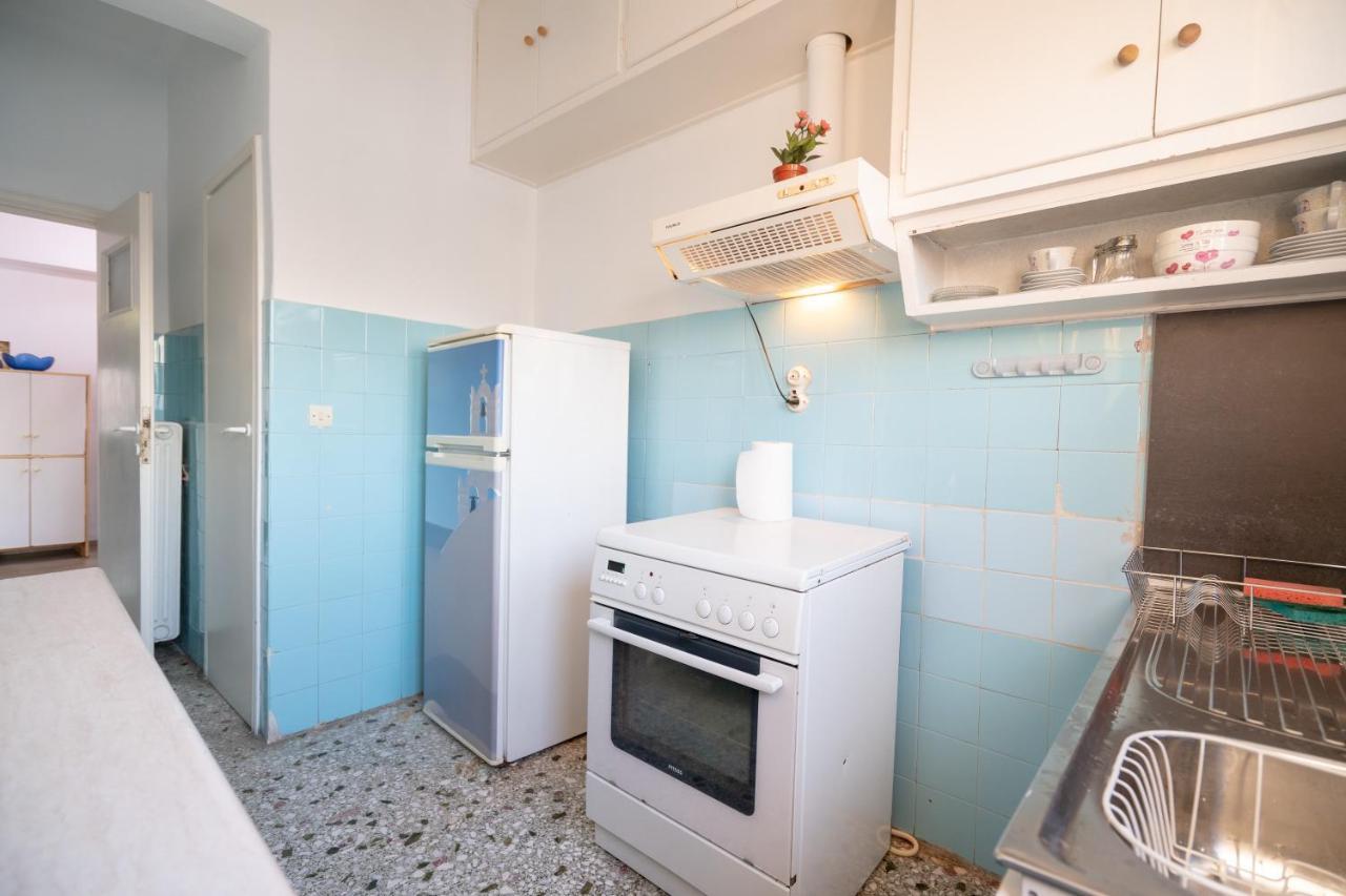 Dimotiko Theatro Metro St. 1 Bedroom 4 Pers. Flat Piraeus Exterior photo